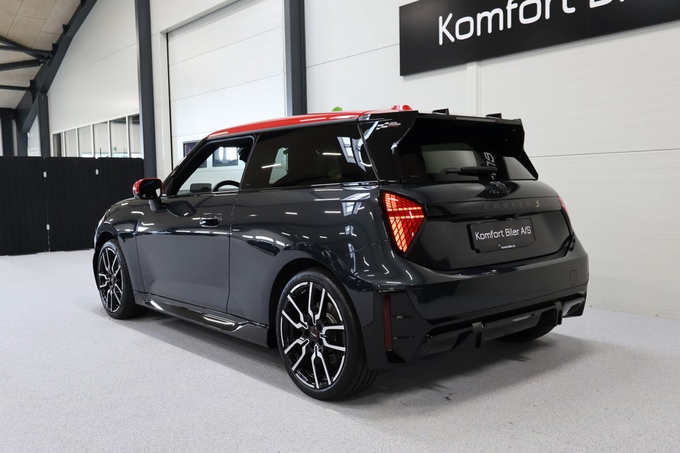 MINI Cooper SE JCW Trim XL 3d
