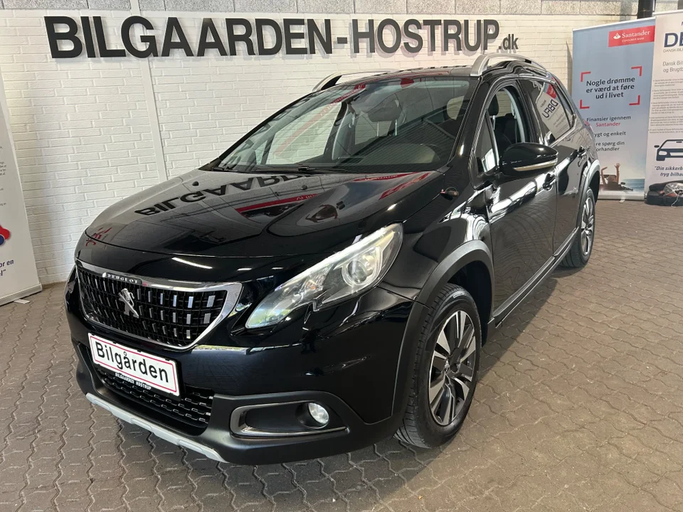 Peugeot 2008 1,2 e-THP 110 Allure Sky 5d