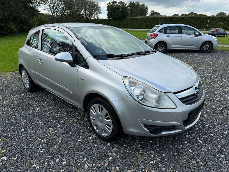 Opel Corsa 1,2 16V Enjoy 3d