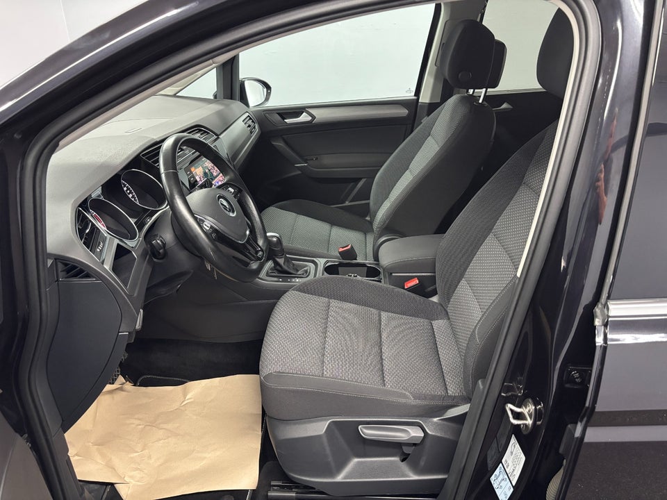VW Touran 1,5 TSi 150 Comfortline Family DSG 7prs 5d