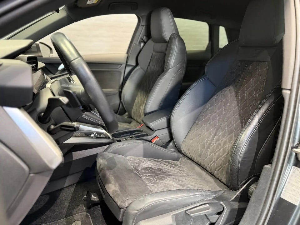 Audi A3 40 TFSi e Advanced Sportback S-tr. 5d