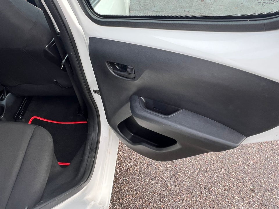 Citroën C1 1,0 VTi SportLine 5d