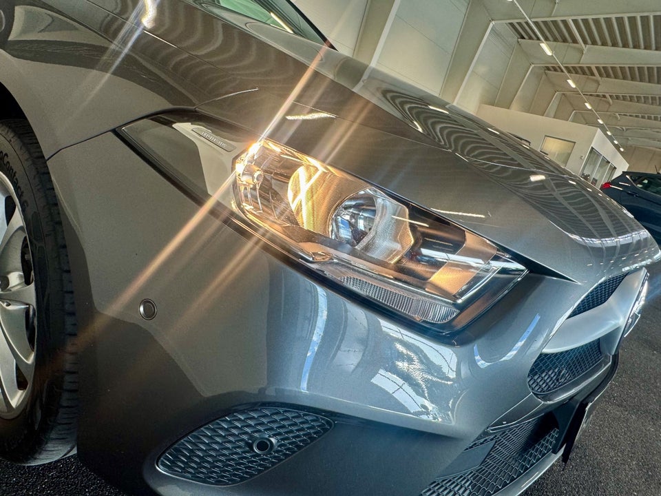 Mercedes A250 e 1,3 Progressive Line aut. 4d