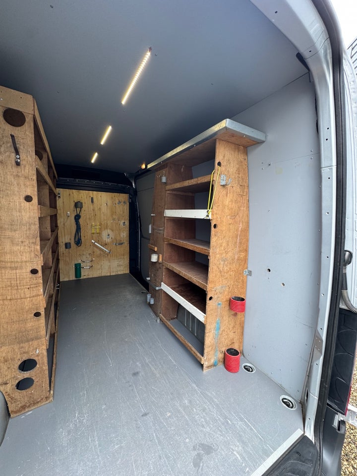 Mercedes Sprinter 316 2,2 CDi A2 Kassevogn aut. RWD