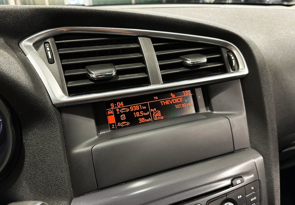 Citroën C4 1,6 e-HDi 115 Seduction 5d