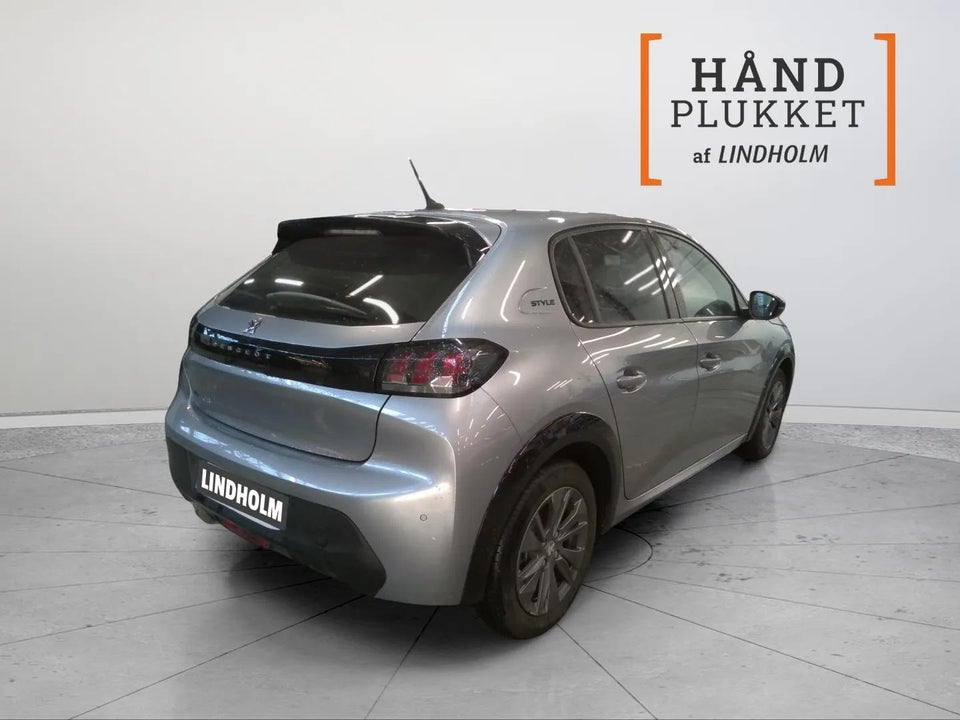 Peugeot e-208 50 Style 5d
