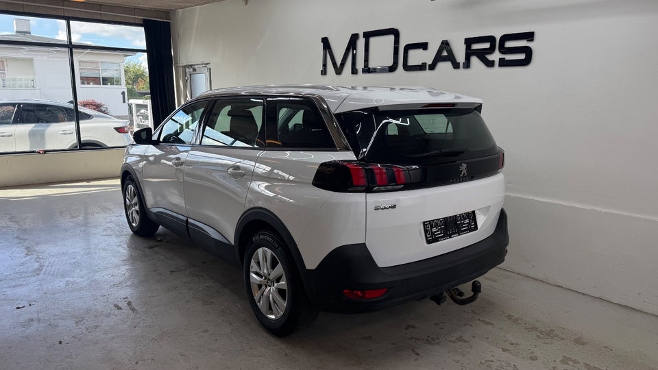 Peugeot 5008 1,2 e-THP 130 Allure EAT6 7prs 5d