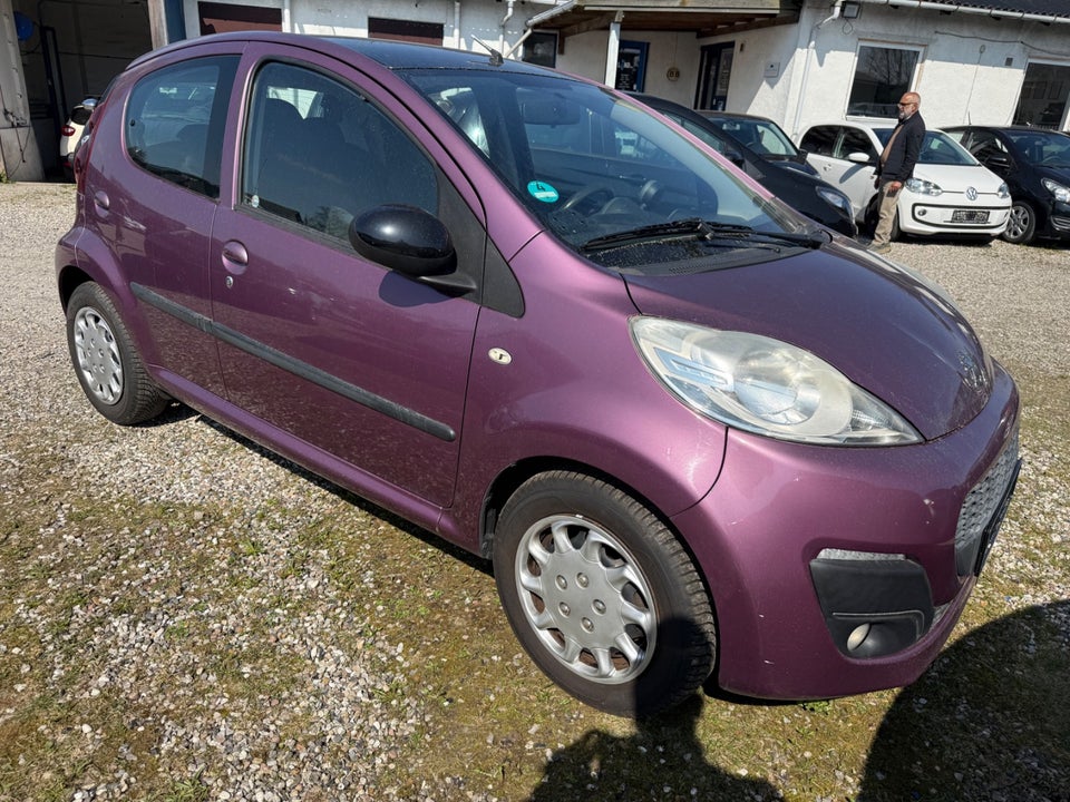 Peugeot 107 1,0 Active 5d