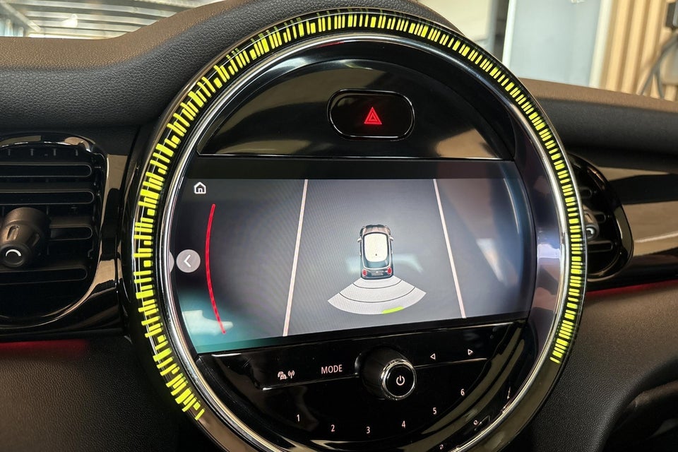 MINI Cooper SE Classic Trim 3d