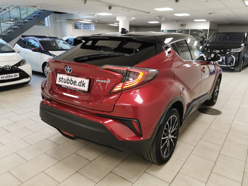 Toyota C-HR 1,8 Hybrid Premium Selected CVT 5d