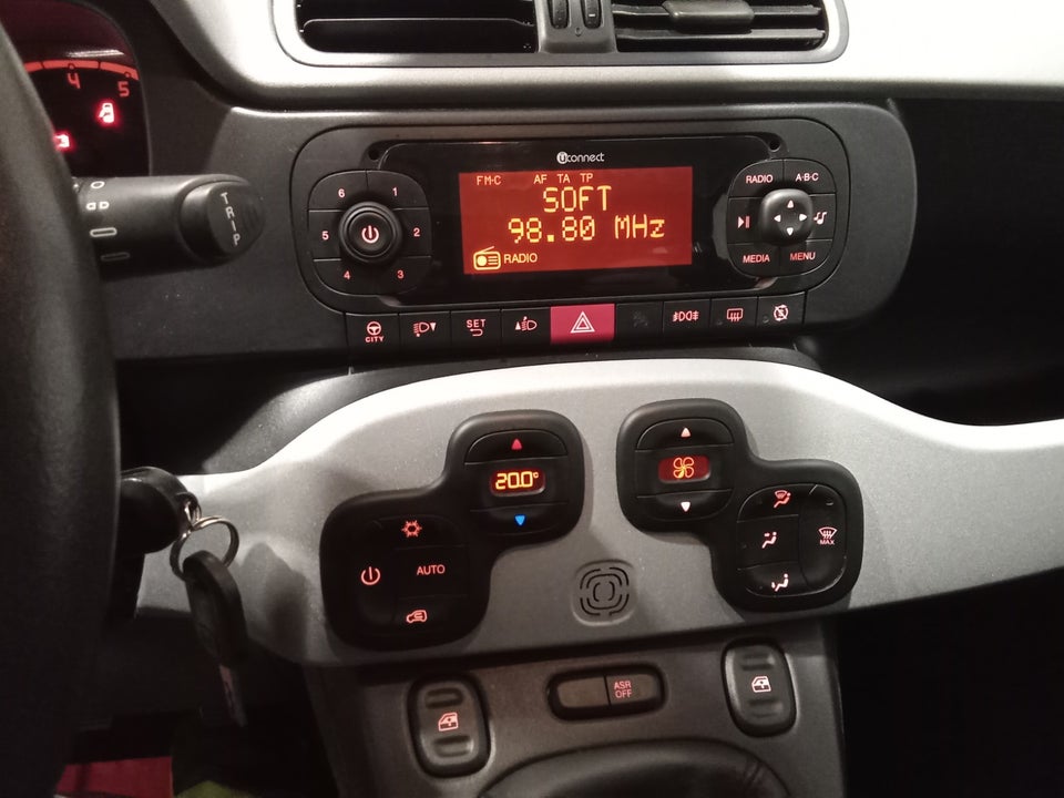 Fiat Panda 1,2 69 City Cross 5d