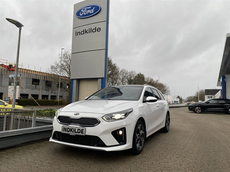 Kia Ceed 1,6 PHEV Upgrade SW DCT 5d