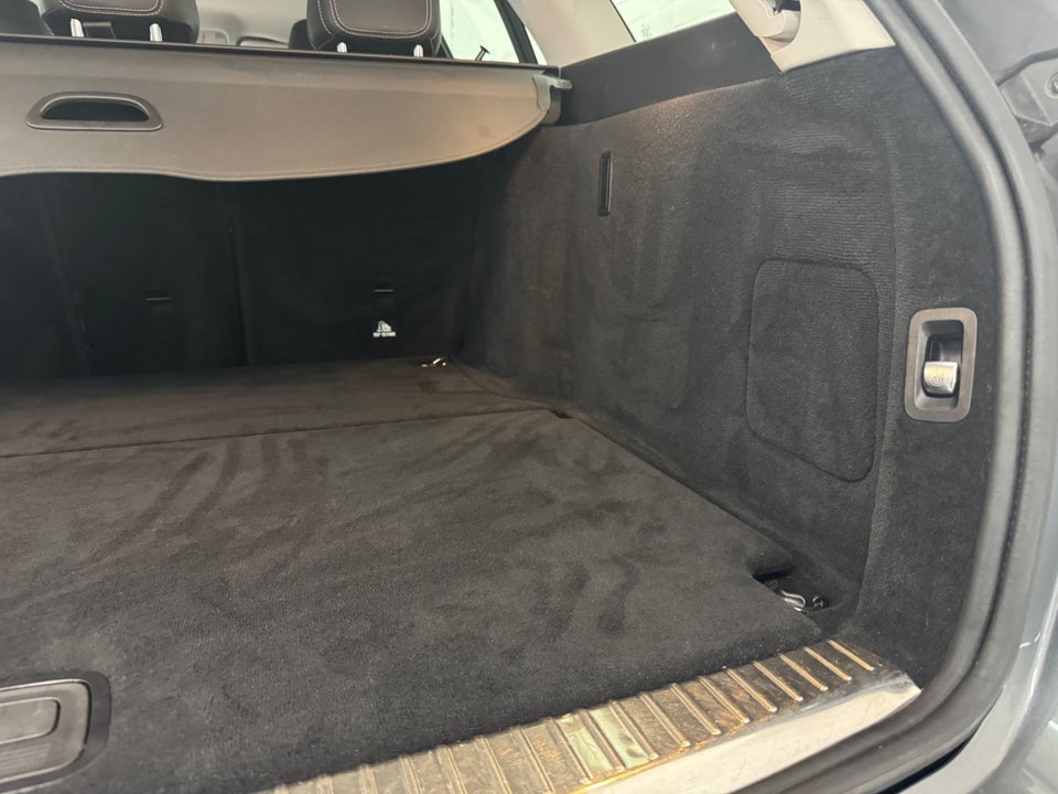 Mercedes C220 d 2,2 AMG Line stc. aut. 5d