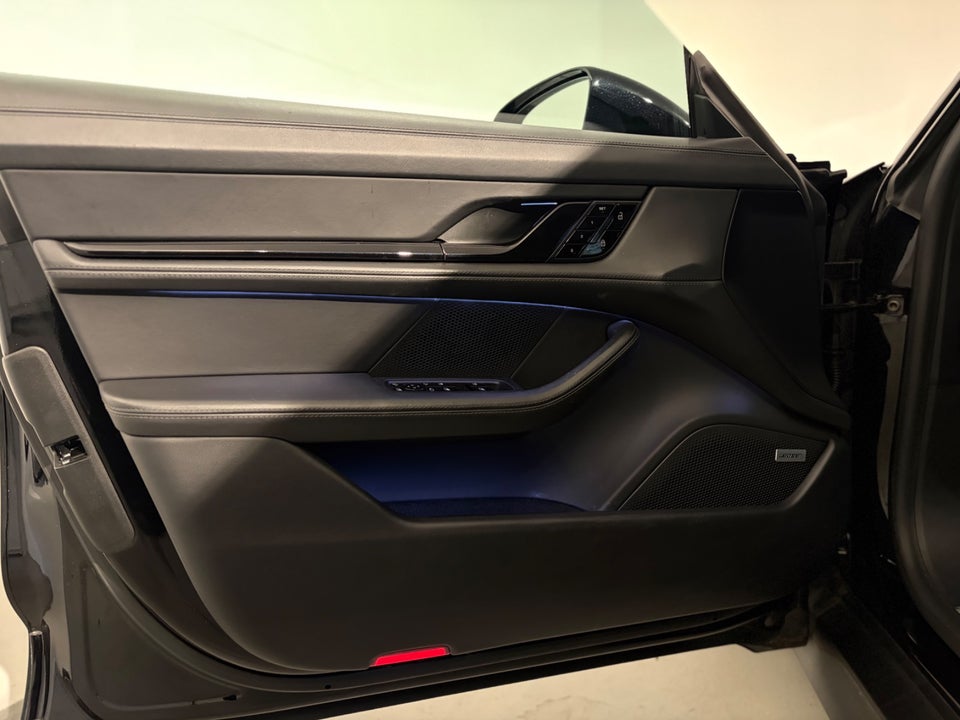 Porsche Taycan 4S Performance+ 4d