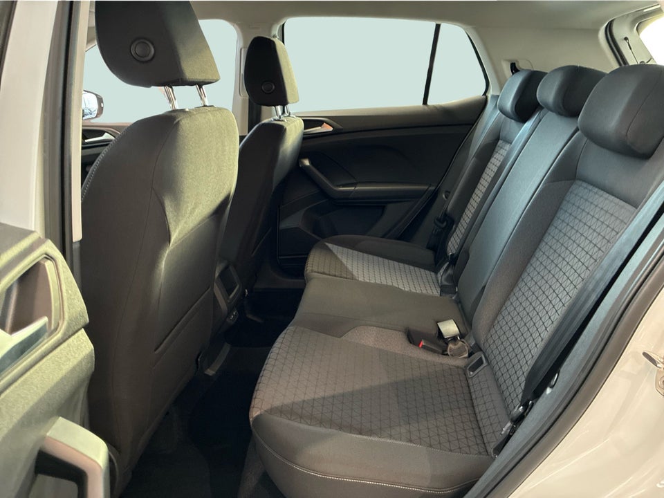 VW T-Cross 1,0 TSi 110 Life Team DSG 5d