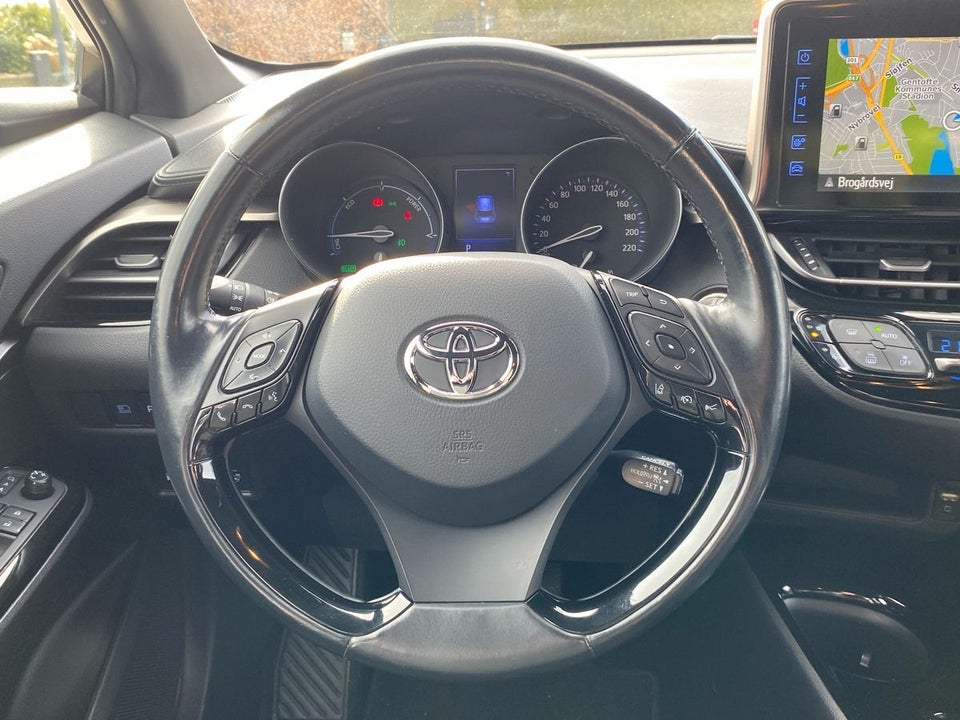 Toyota C-HR 1,8 Hybrid C-LUB CVT 5d