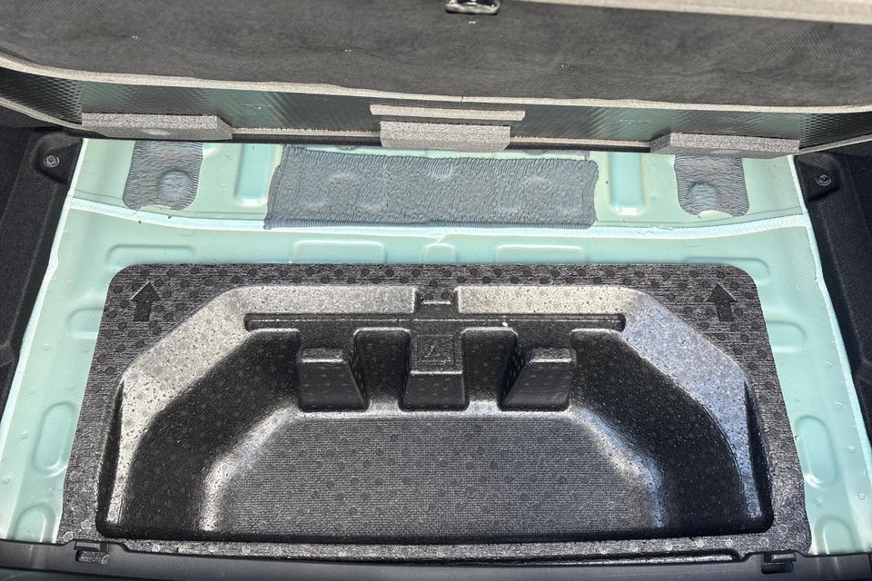 Hyundai Ioniq 6 53 Essential 4d