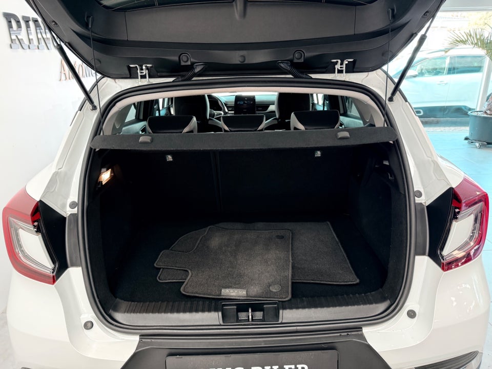 Renault Captur 1,6 E-Tech Intens 5d