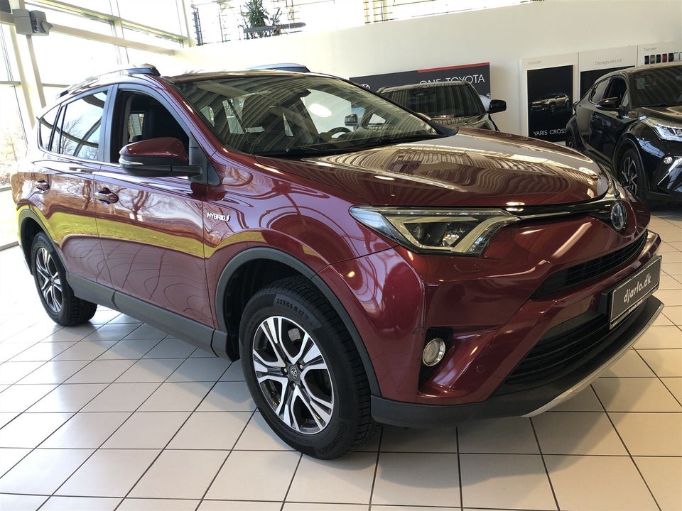 Toyota RAV4 2,5 Hybrid H3+ MDS 4x4 5d