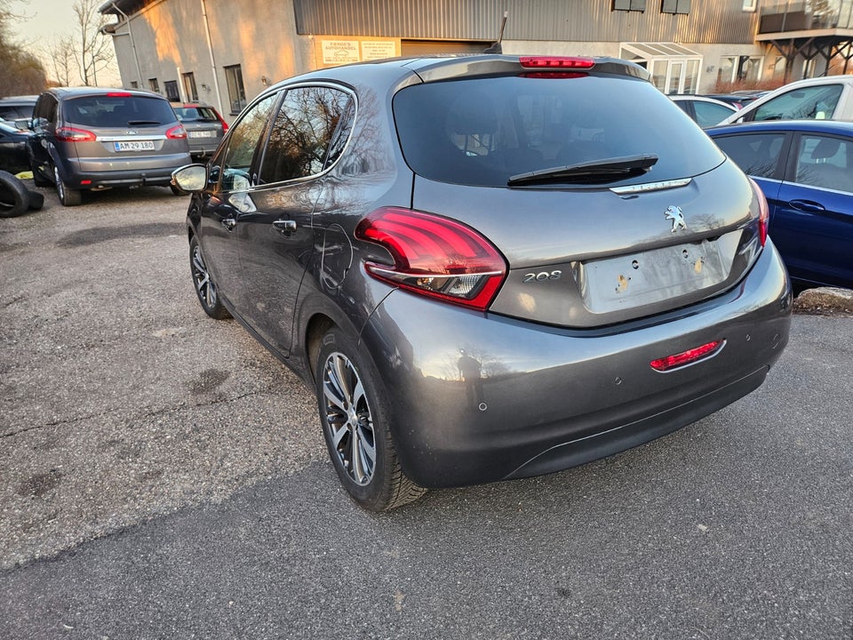 Peugeot 208 1,2 e-THP 110 Sport Sky 5d