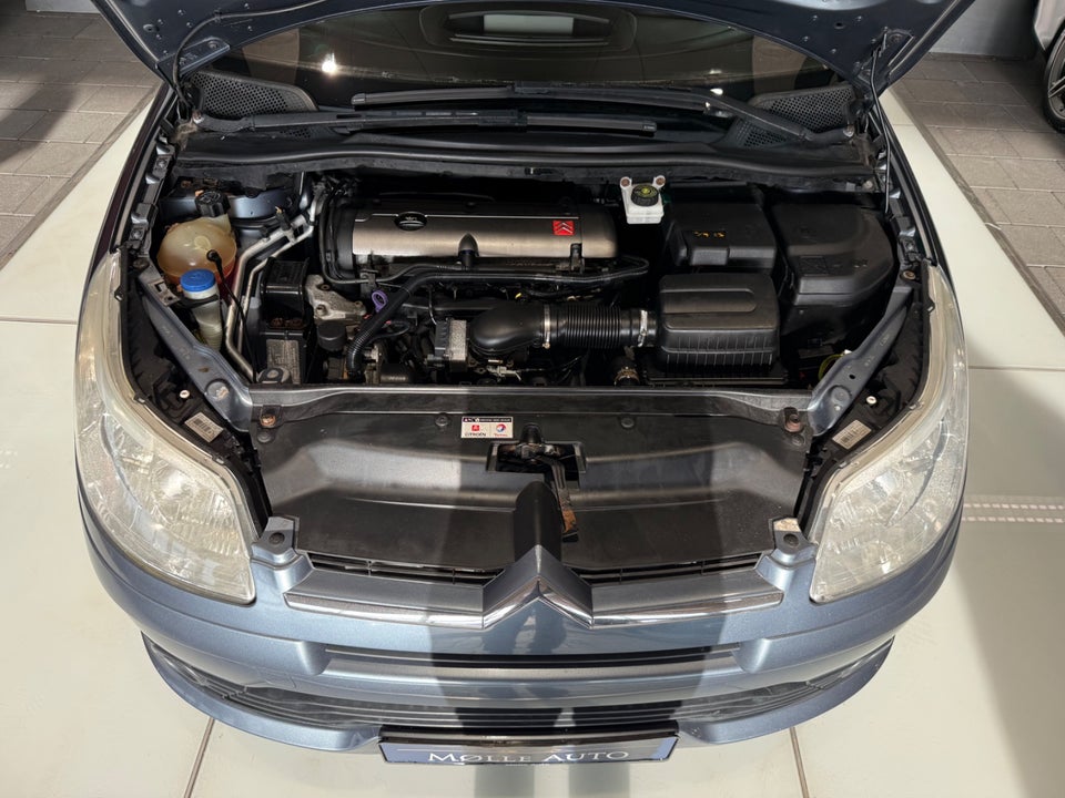 Citroën C4 2,0 16V Prestige 5d