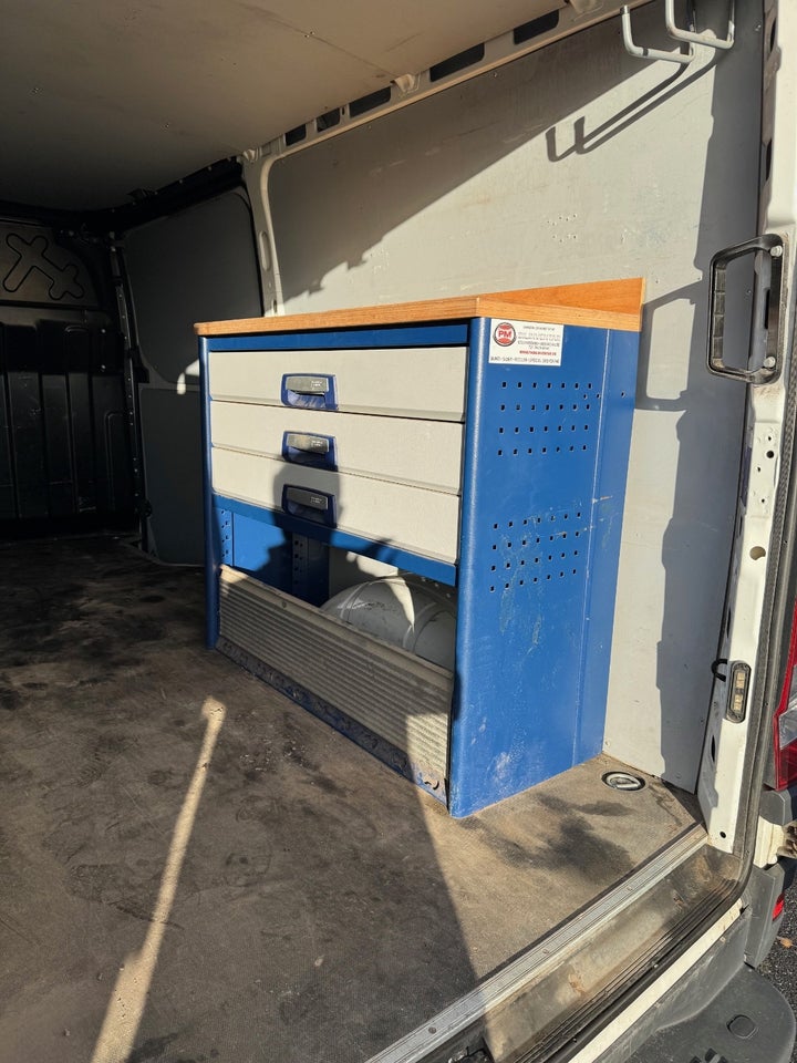 Iveco Daily 3,0 35S18 9m³ Van AG8