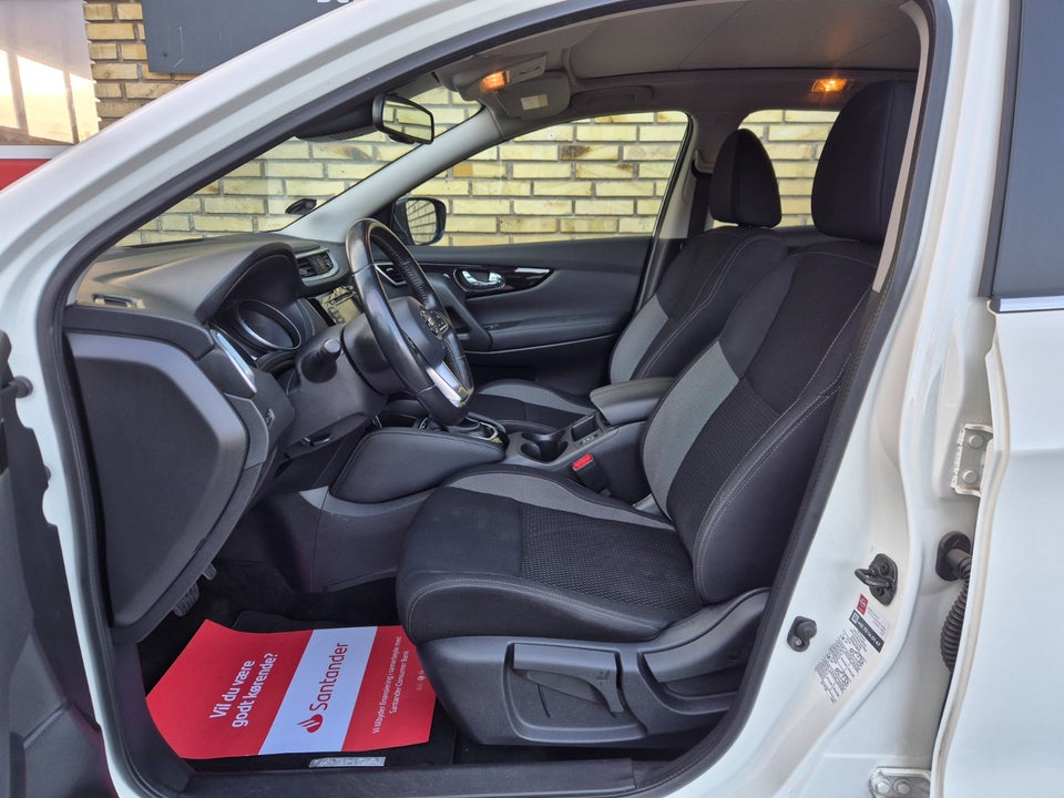 Nissan Qashqai 1,5 dCi 115 Acenta DCT 5d