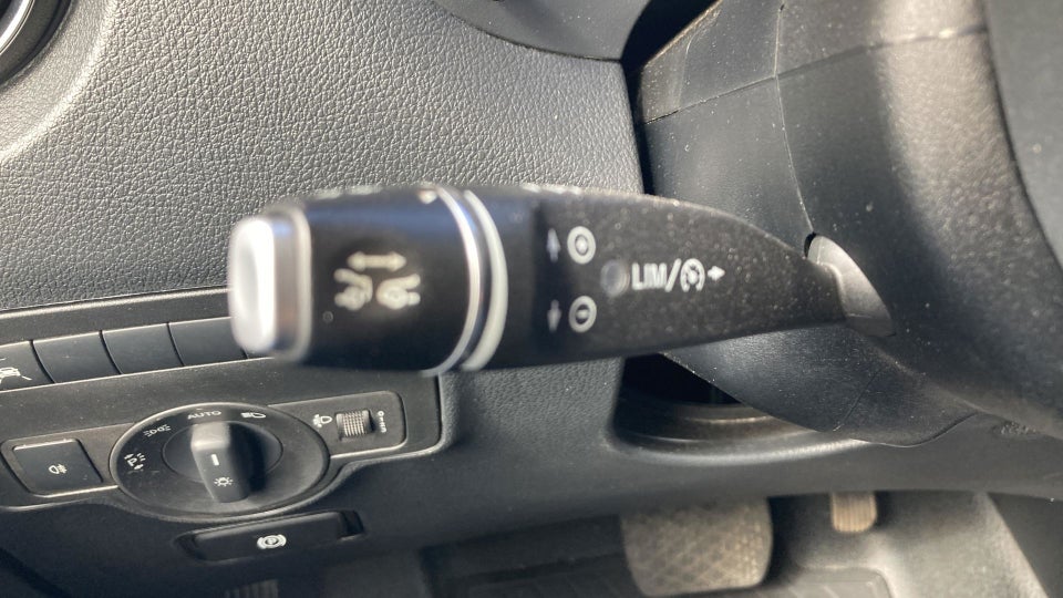 Mercedes Vito 114 2,0 CDi Kassevogn aut. L RWD