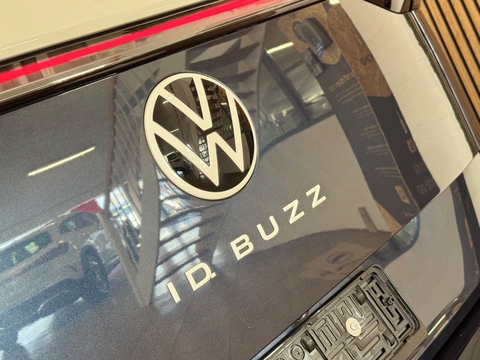 VW ID.Buzz 77 Style 75 Years Edition SWB 5d