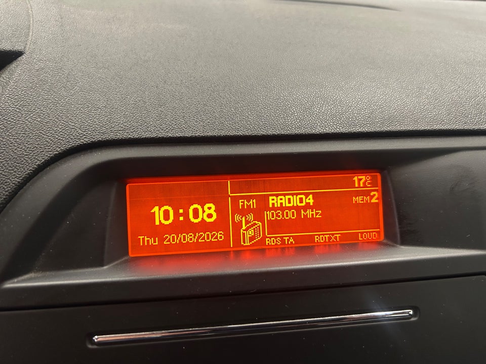 Citroën C5 1,8i 16V Dynamique 4d