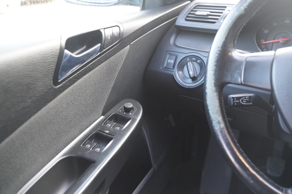 VW Passat 2,0 FSi Comfortline Variant 5d