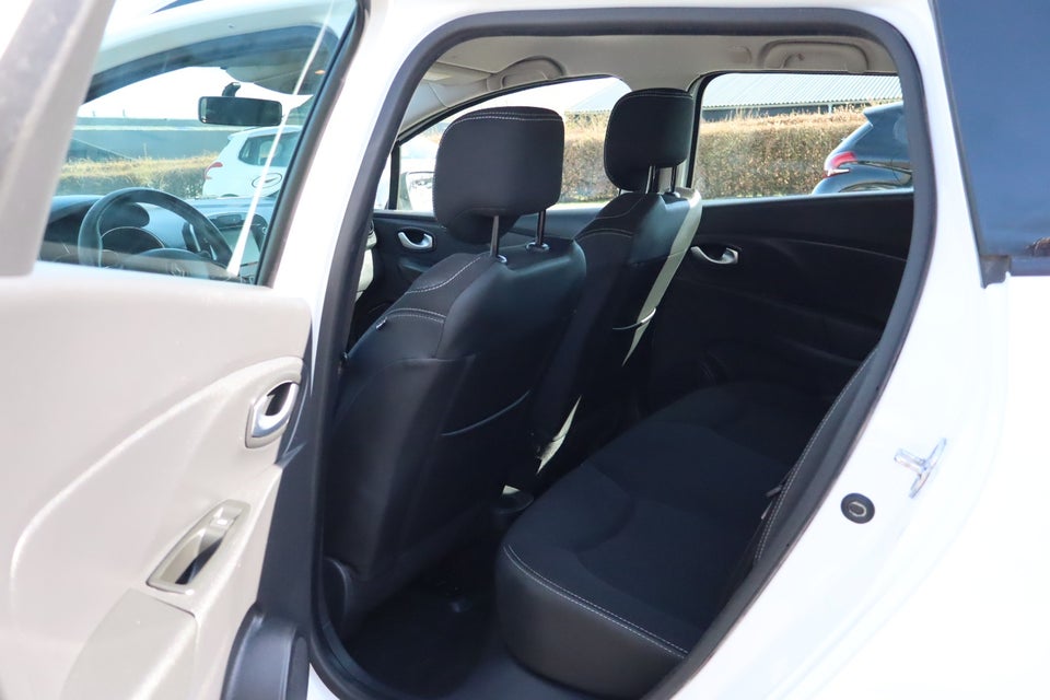 Renault Clio IV 0,9 TCe 90 Limited Sport Tourer 5d