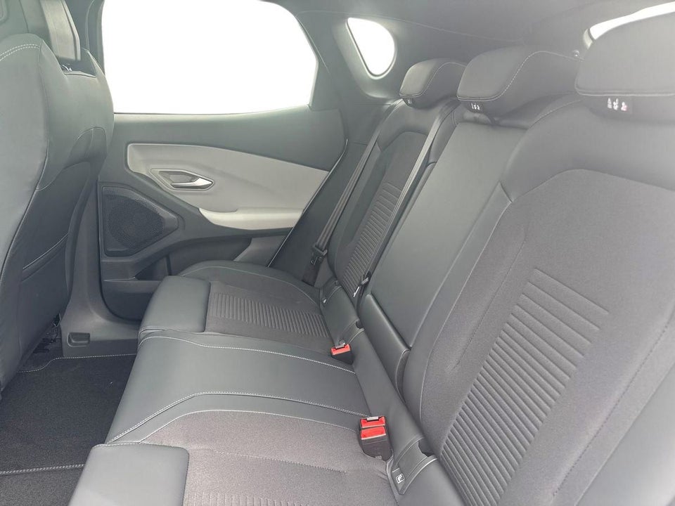 Ford Capri 84 Premium Extended Range AWD 5d