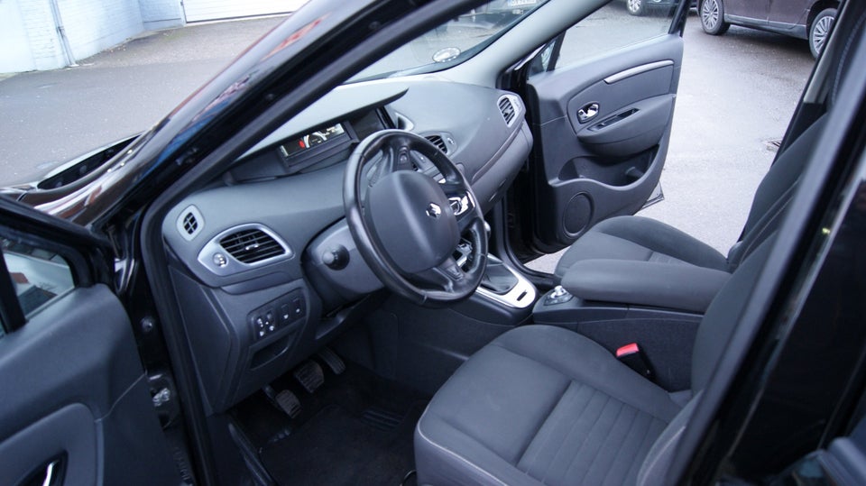 Renault Scenic III 1,5 dCi 110 Limited Edition 5d