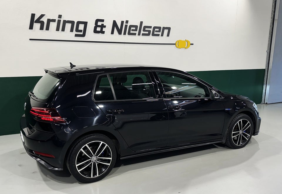 VW Golf VII 1,4 GTE DSG 5d