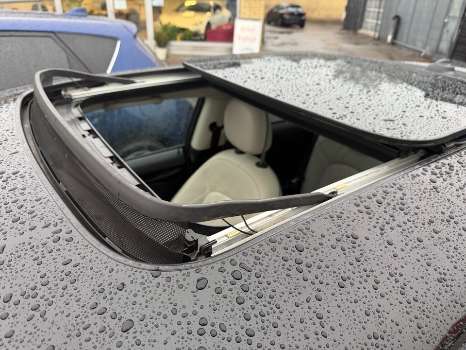 MINI Cooper SE Camden Edition 3d