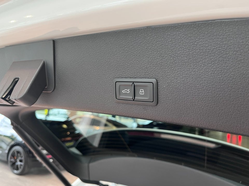 Audi e-tron 50 Black Edition S-line quattro 5d