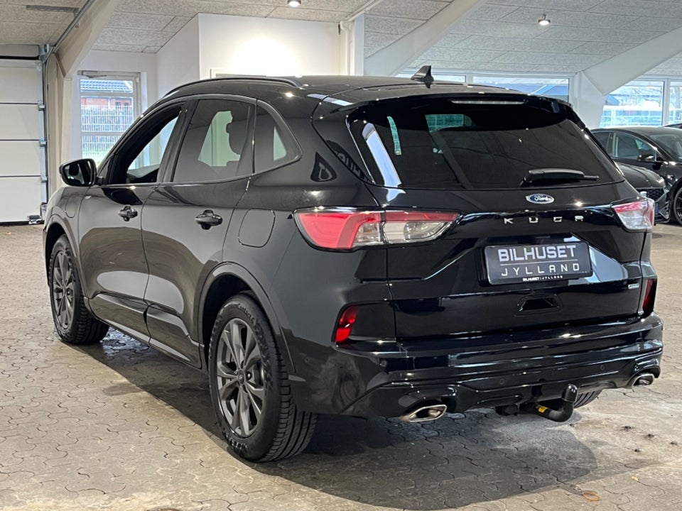 Ford Kuga 2,5 PHEV ST-Line X CVT 5d