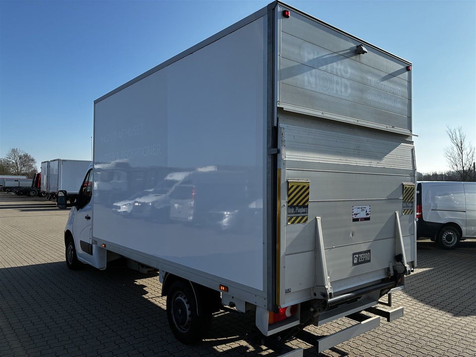 Renault Master III T35 2,3 dCi 145 L3 Box m/lift 2d