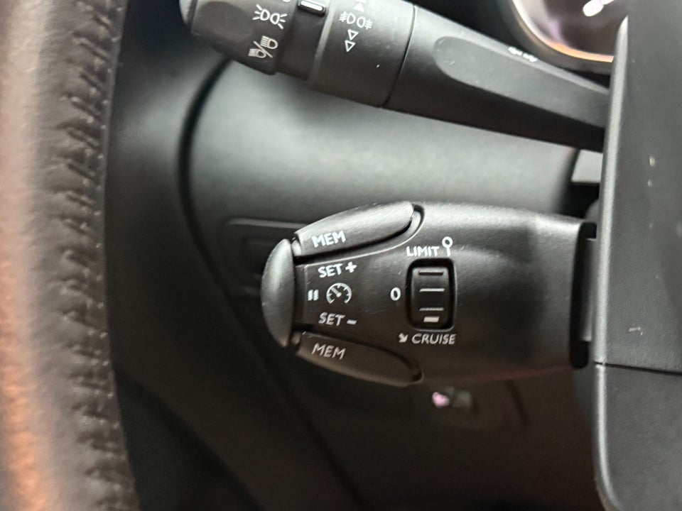 Citroën C3 Aircross 1,2 PureTech 110 Iconic EAT6 5d