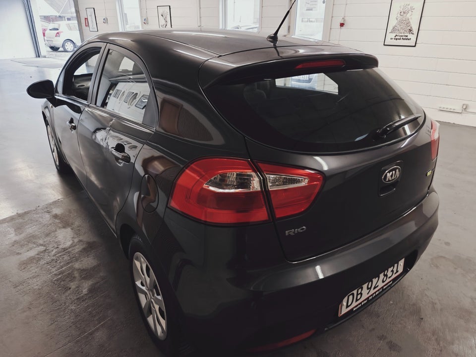 Kia Rio 1,4 CVVT Active 5d