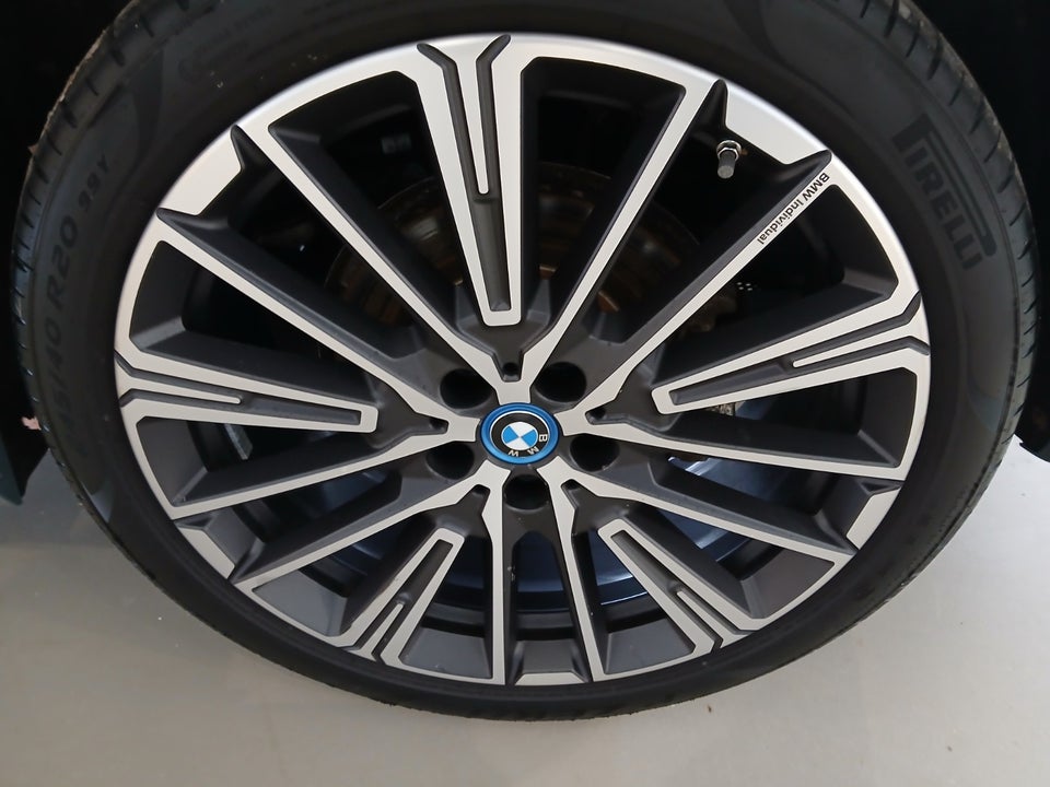 BMW iX1 xDrive30 M-Sport Premium 5d