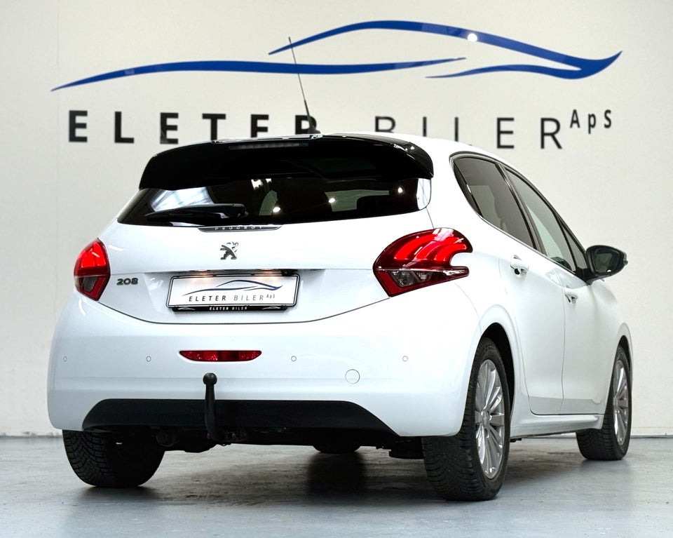 Peugeot 208 1,6 BlueHDi 100 Allure Sky 5d