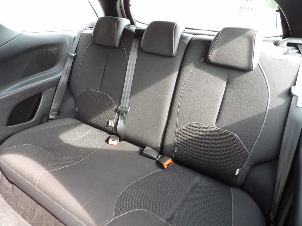 DS DS 3 1,6 BlueHDi 100 Sport 3d