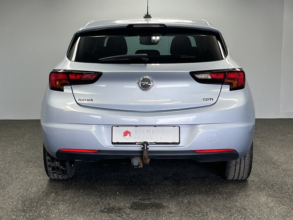 Opel Astra 1,6 CDTi 110 Enjoy 5d