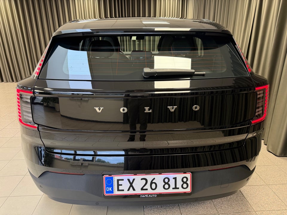 Volvo EX30 Extended Range Plus 5d