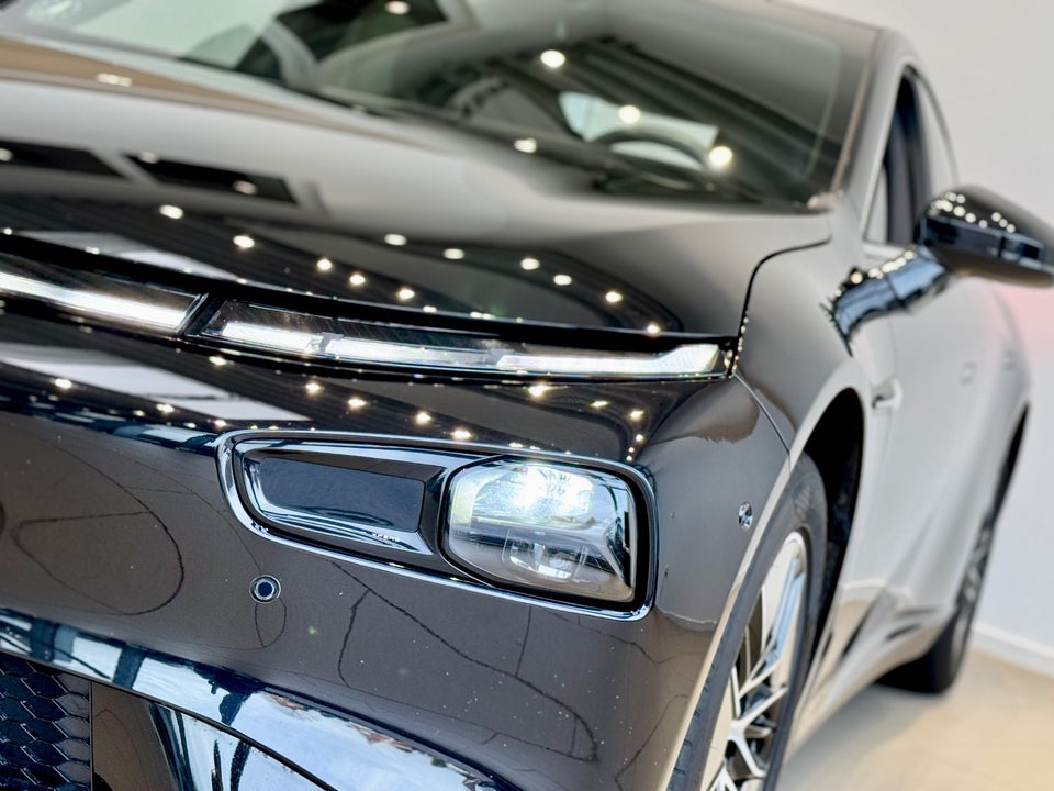 Xpeng P7 Long Range 4d