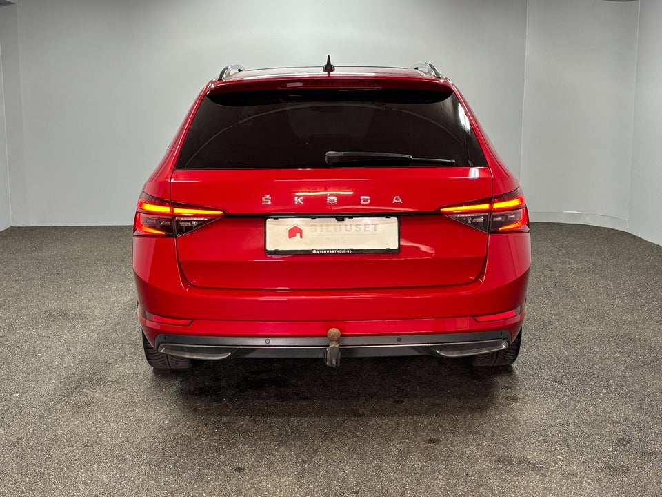 Skoda Superb 1,4 TSi iV Sportline Combi DSG 5d