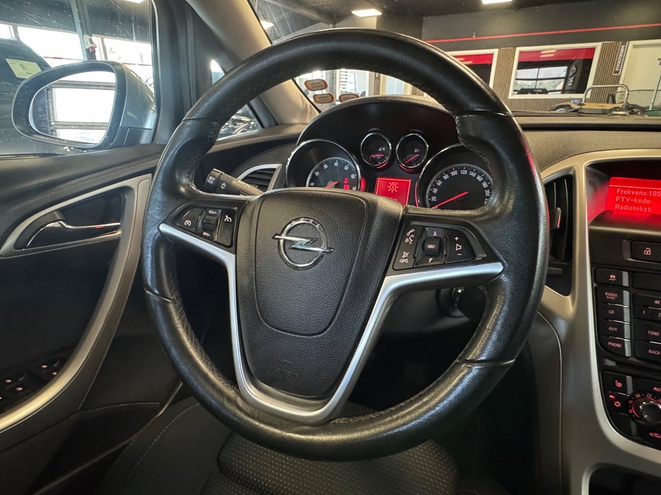 Opel Astra 1,4 T 140 Enjoy Sports Tourer 5d