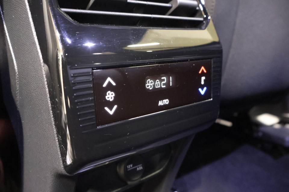 Peugeot e-5008 101 Allure Pack 7prs 5d